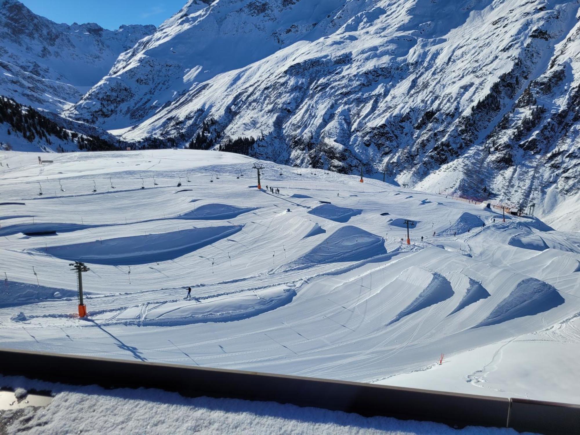 Haus Richard Falch - Inklusive Kostenloser Premium-Sommerkarte Sankt Anton am Arlberg Luaran gambar