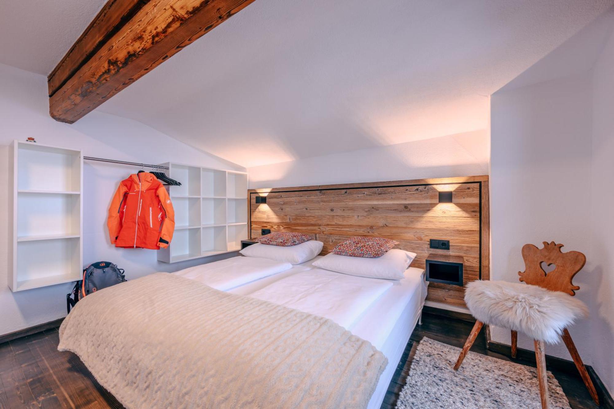 Haus Richard Falch - Inklusive Kostenloser Premium-Sommerkarte Sankt Anton am Arlberg Luaran gambar