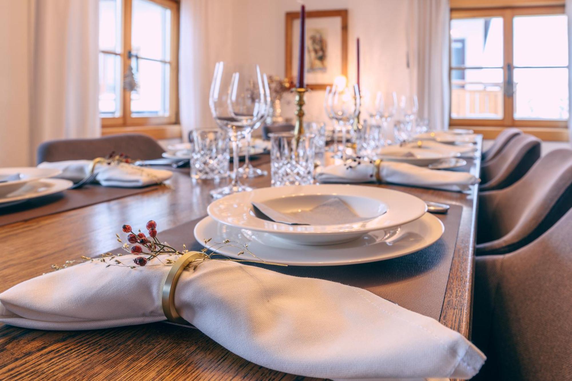 Haus Richard Falch - Inklusive Kostenloser Premium-Sommerkarte Sankt Anton am Arlberg Luaran gambar